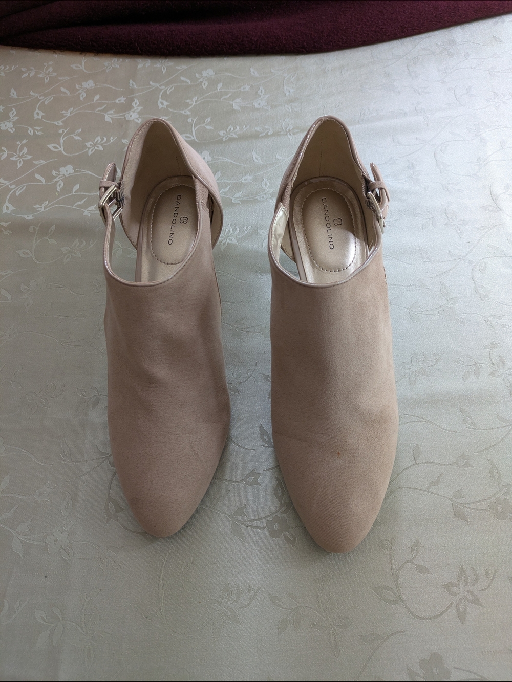 Bandolino Women's Nude Suede Pointed Slingback Pumps